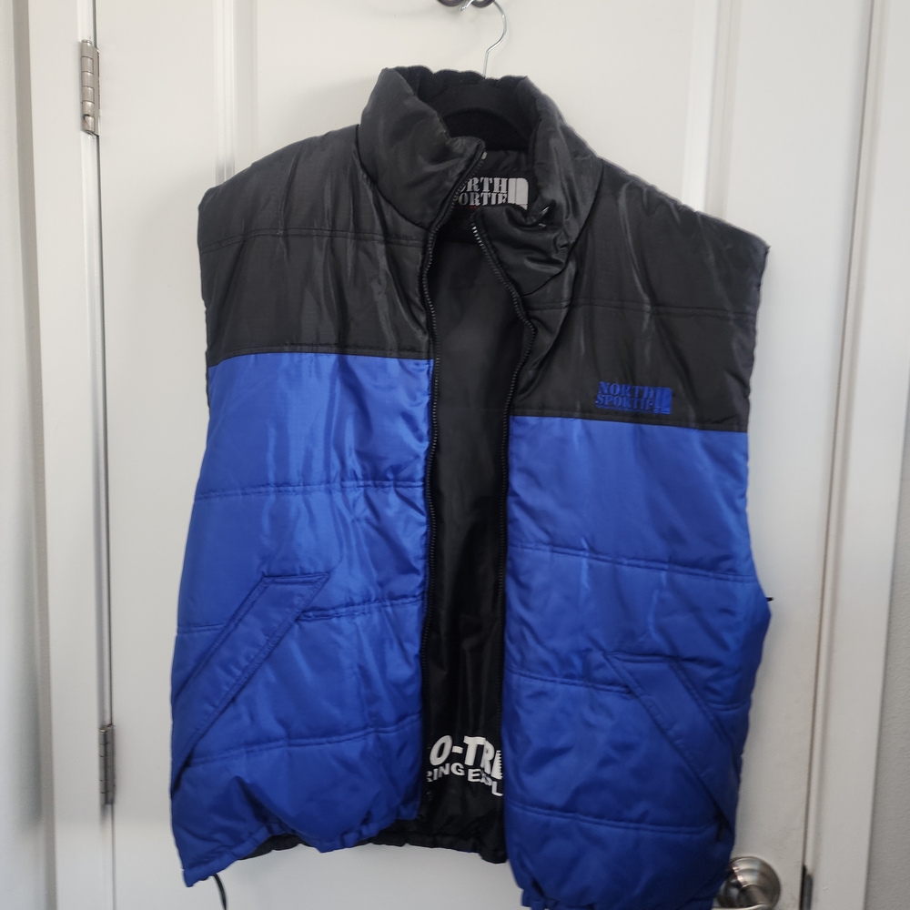 3/$25 Norths Sportif Men's Black and Blue Puffer Vest Size XXL